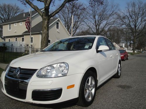 2009 volkswagen jetta se...salvage..flood..rebuildable..