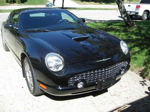 2004 ford thunderbird premium convertible 2-door 3.9l