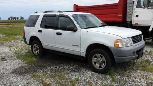 2002 ford explorer 2wd v6!!! no reserve!!!!!!!!!