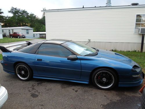 1994 chevrolet camaro base coupe 2-door 3.4l