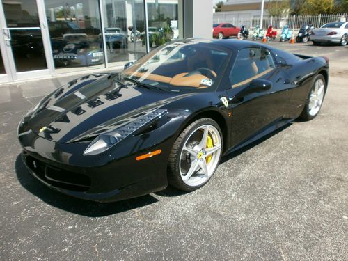 2013 ferrari 458 spider - beautiful color combo and great options!