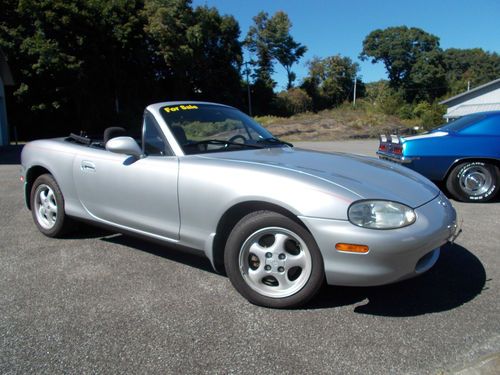 1999 mazda miata mx-5 silver convertible 1 owner low miles