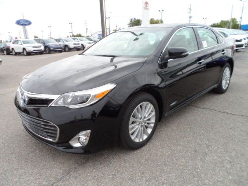 New 2013 toyota avalon xle touring hybrid 40 mpg from a full size car