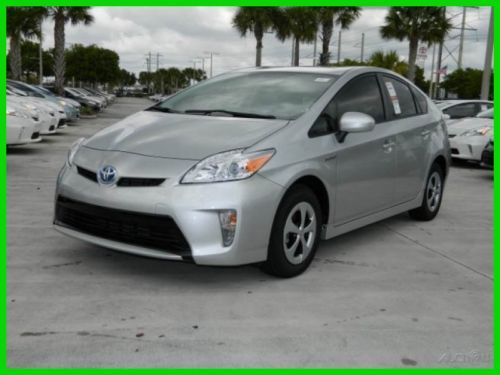 2013 three new 1.8l i4 16v front wheel drive hatchback