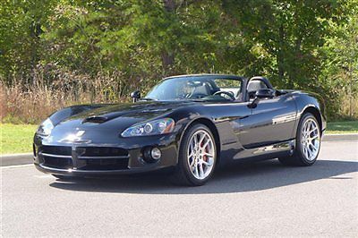 Srt-10 convertible only 8k miles leather srt-10 manual convertible financing and