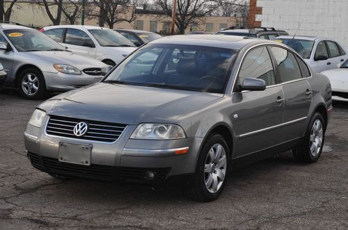 33k 4 motion awd glx every option runs like new heated leather seats