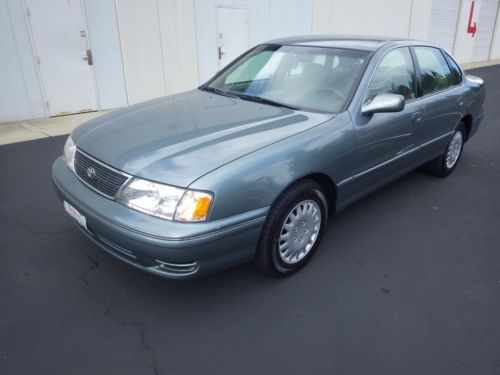 1998 toyota avalon xl sedan 4-door 3.0l clean title!!!