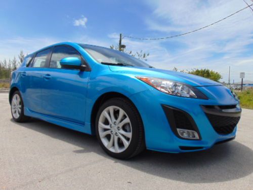 *mega deal* 2011 mazda 3 - s  hatchback wagon -