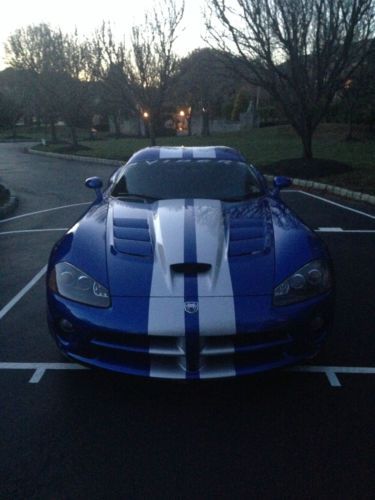 2006 dodge viper srt-10 coupe 2-door 8.3l 15k in 2010 upgrades 3k miles