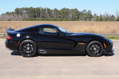 2014 srt viper black # 25 of 33 ta &#034;time attack&#034;