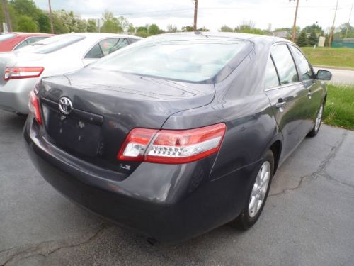 2011 toyota camry le