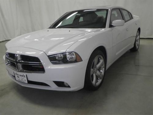 2014 dodge charger sxt