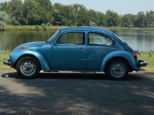 1974 vw super beetle with sunroof