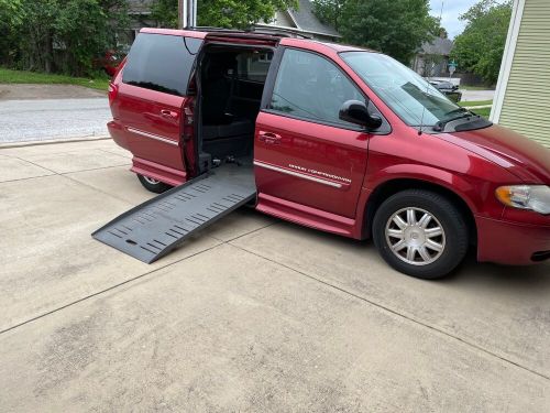 2007 chrysler town &amp; country