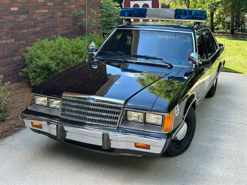 1984 ford ltd patrol