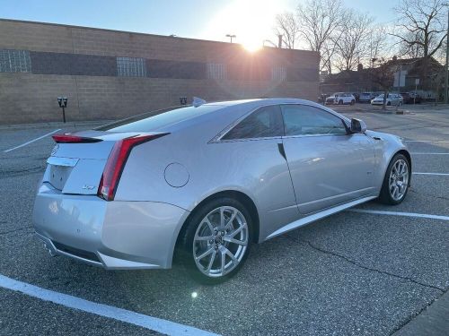 2011 cadillac cts base 2dr coupe