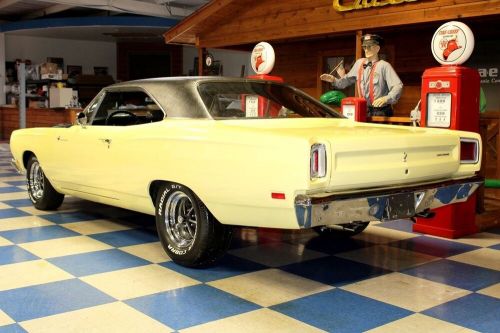 1969 plymouth road runner