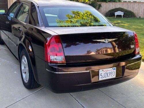 2005 chrysler 300 series