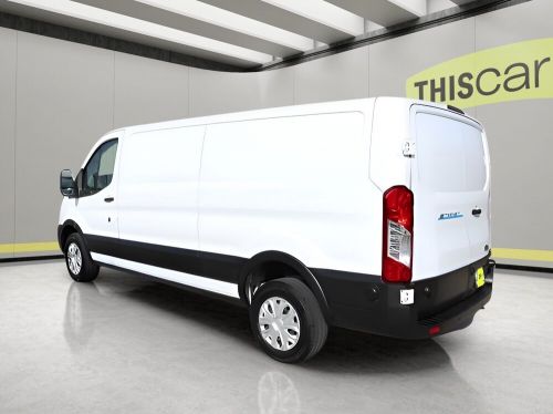 2022 ford e-transit cargo van