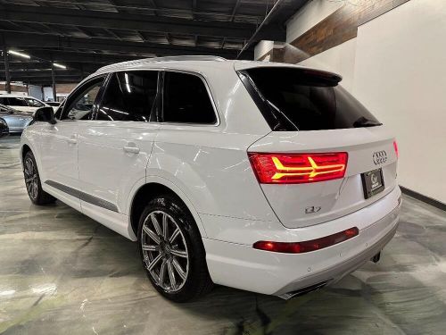 2017 audi q7 prestige