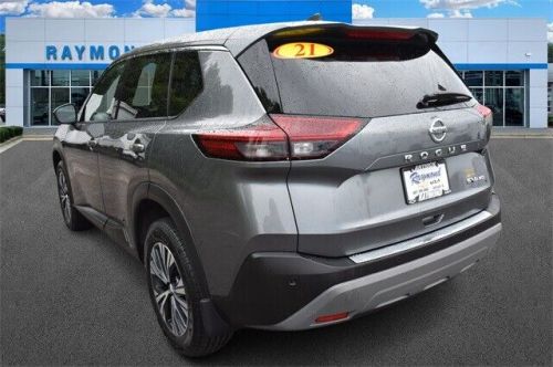 2021 nissan rogue sv