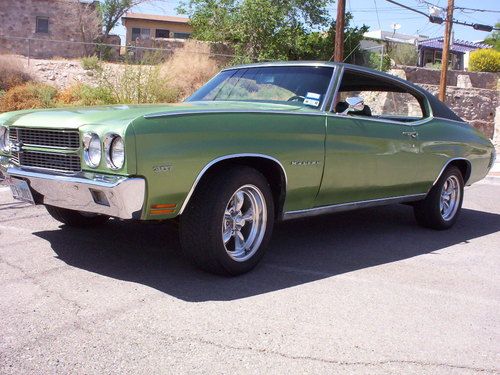 1970 malibu 2 door with a 454 big block