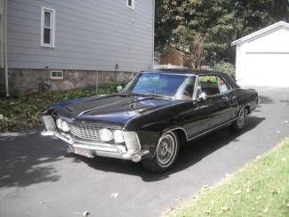 Beautifully restored 1963 buick riviera