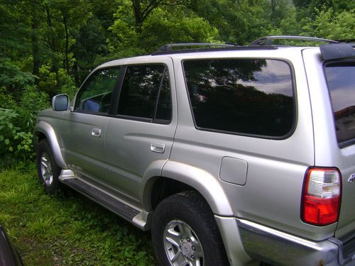 2002 toyota 4runner sr5 sport utility 4-door 3.4l (needs motor)