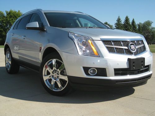 Fantastic 2011 cadillac srx premium sport utility 4-door 3.0l fully optioned!