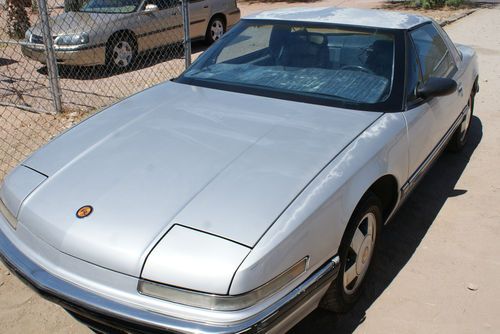 1989 buick reatta base coupe 2-door 3.8l