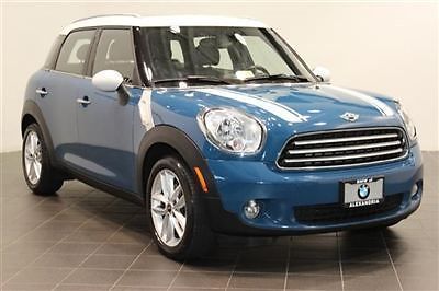 Mini cooper countryman automatic pano moonroof heated seats mini connect surf bl