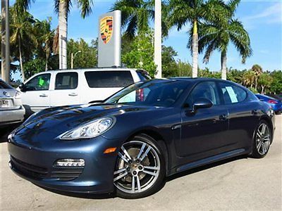 2013 porsche panamera s (executive demo)