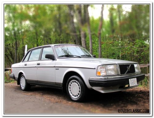 1990 volvo 240 ... manual gearbox ... 83,962 original miles ... clean carfax