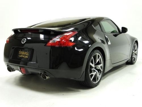 Black 2013 nissan 370z, 20,000 miles, like new