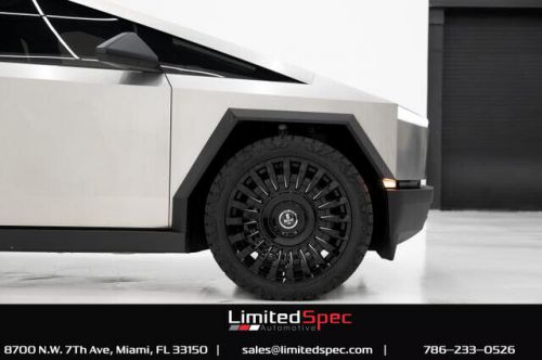 2024 tesla cybertruck all-wheel drive pickup 4d 6 ft