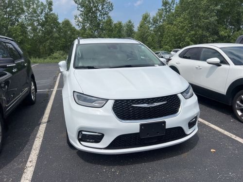 2021 chrysler pacifica touring l