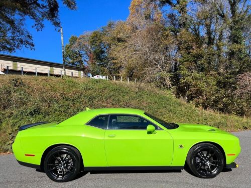 2023 dodge challenger r/t scat pack