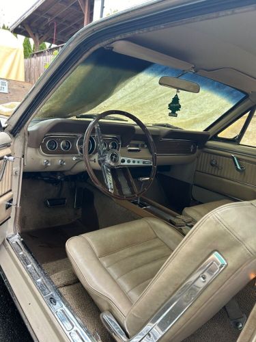 289 automatic, deluxe pony interior. needs nothing