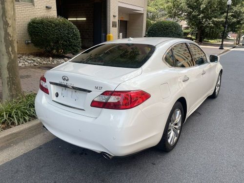 2013 infiniti m rwd w/ premium pkg