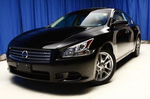 2010 nissan maxima