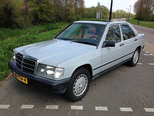 Mercedes benz 190d w201 2.5 diesel automatic