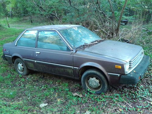 Nissan sentra 1983 antique