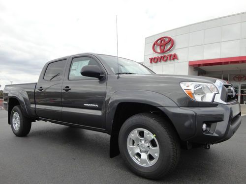 New 2013 tacoma double cab long bed v6 4x4 sr5 rear camera automatic 4wd gray