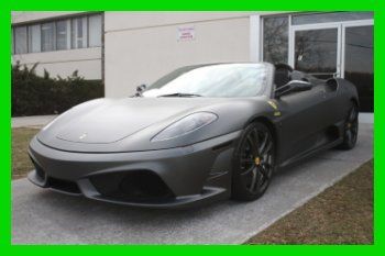 Scuderia 16m, matte grey exterior, carbon fiber, shields