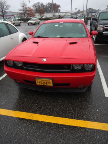 2010 dodge challenger r/t, red