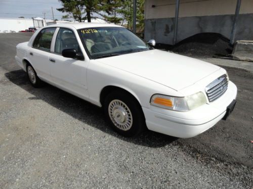 1999 white ford crown victoria 4 door sedan one owner