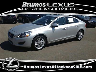 2012 volvo s60 t5 w/moonroof...multimedia pkg...blind spot information system