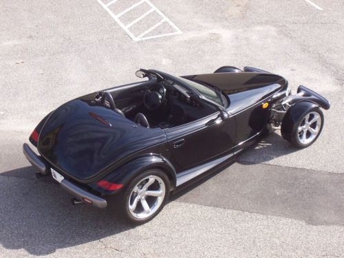 Awesome 1999 plymouth prowler 1 of 799 low miles triple black ready to enjoy!