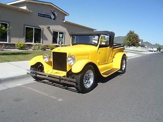 Yellow black convertible vinyl clean rust free automatic alloy tilt am/fm