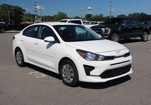 2022 kia rio lx